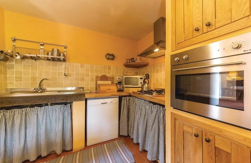 Pescia House | 4 bedroom accommodation in Pescia PT