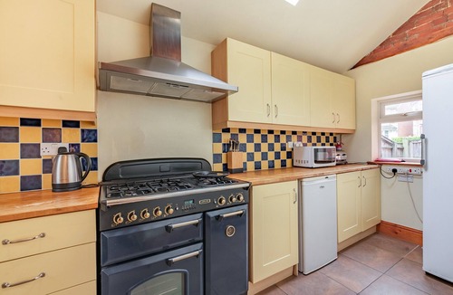 Andover Cottage | 4 bedroom accommodation in Andover