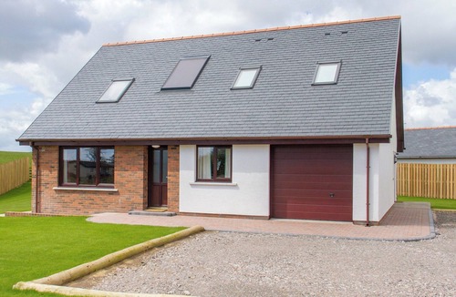 Southerness Cottage | 4 bedroom accommodation in Southerness, near Dumfries