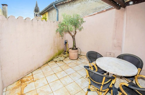 Aigueze House | 4 bedroom accommodation in Aiguèze