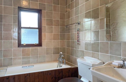 Appin Cottage | 4 bedroom accommodation in Appin