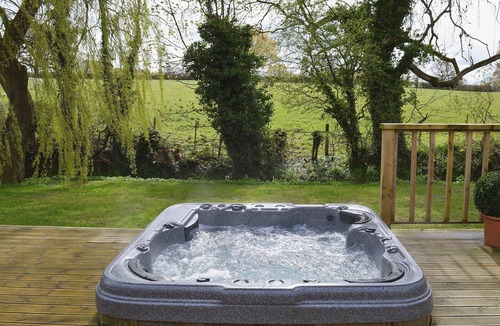 Penyffordd Cottage | 4 bedroom accommodation in Penyffordd, near Chester