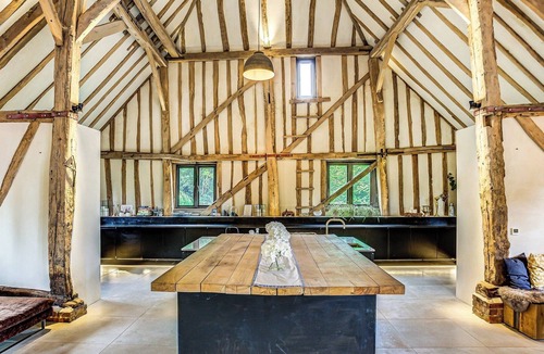 Broxted Cottage | 4 bedroom accommodation in Broxted, near Dunmow
