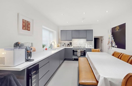 Coxhoe Cottage | 4 bedroom accommodation in Coxhoe, nearby Durham