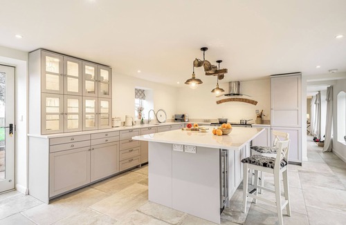 Malpas Cottage | 4 bedroom accommodation in Edge, near Malpas