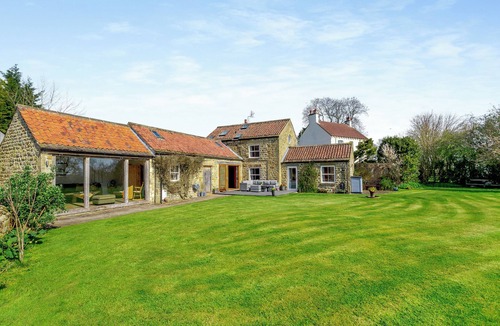 Grewelthorpe Cottage | 4 bedroom accommodation in Grewelthorpe, near Ripon