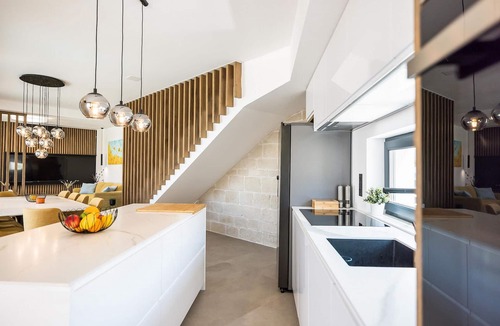 Murter House | 4 bedroom accommodation in Murter
