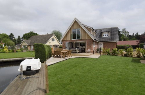 Hoveton Cottage | 4 Bedroom Brightside Cottage In Wroxham, Norfolk, Norfolk Broads England