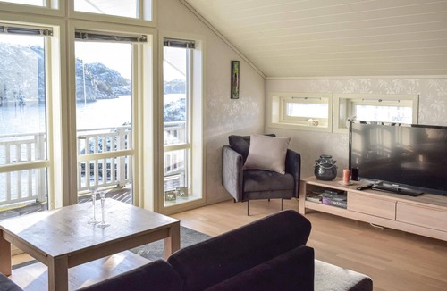 Fitjar House | 4 bedroom cozy home in Fitjar