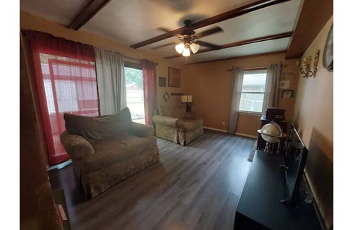 Indianapolis House | 4 Bedroom Creative Escape