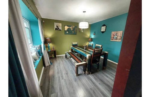 Indianapolis House | 4 Bedroom Creative Escape