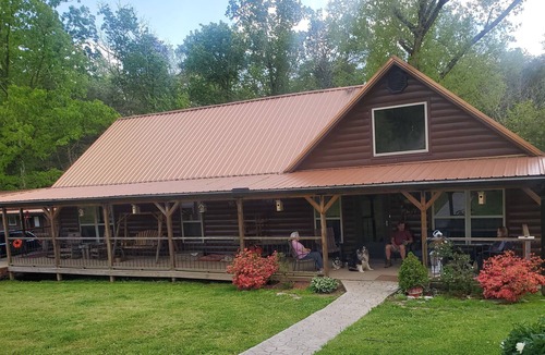 New Tazewell Other | 4 bedroom farmhouse within walking distance to Norris Lake