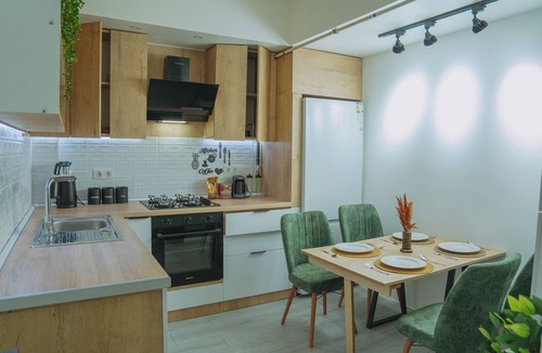 Aksaray Apartment | 4 Bedroom Flat with Terrace near Historic Istanbul