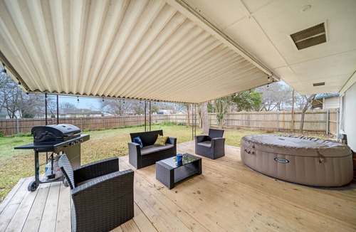Landon Branch House | 4 bedroom house near, 15 min from Magnolia