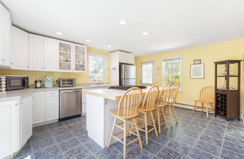 Foxboro House | 4-bedroom house perfect for The World Cup