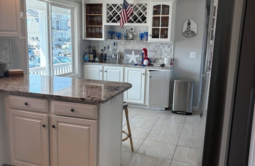 Point Pleasant House | 4-bedroom house in welcoming Point Pleasant with a double lot dock