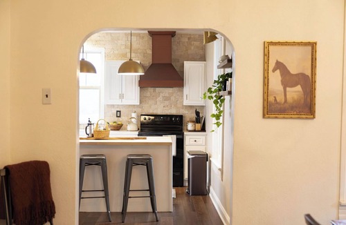 Lancaster Other | 4 Bedroom, Peaceful Farmhouse Min to Hocking hills! Sleeps 10