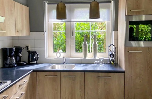 Paasloo House | 4 bedroom pet friendly home in Paasloo