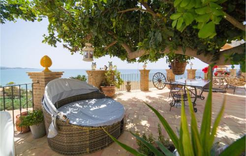 Ciotta Apartment | 4 Bedroom Stunning Apartment In Ciotta