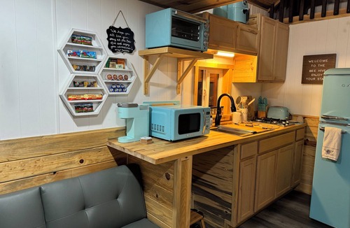 Flagstaff House | 4-bedroom Tiny House on Wheels b/w Flagstaff & Grand Canyon