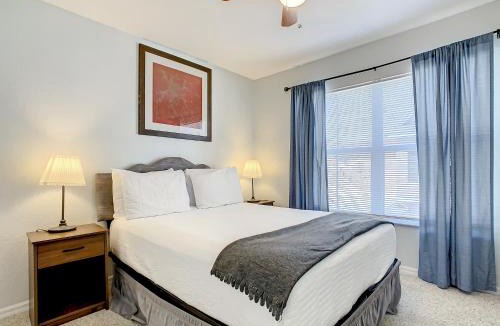 Venetian Bay Villages Apartment | 4 Bedroom Townhouse in a Gated Resort!