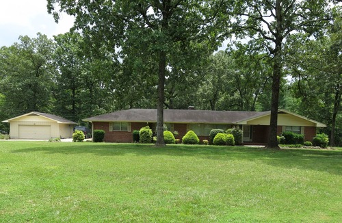 Middle Valley House | 4 Bedrooms, 3 Baths, Chickamauga Lake Home, With Private Dock And Boat Ramp