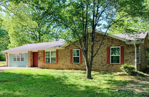 Mena House | 4 Bedrooms & 3 Full Baths-Yard/Deck/Firepit/Creek/Paved Road/SxS Trails/Hiking