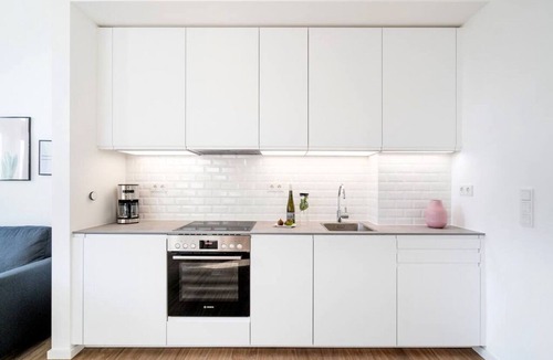 Mitte Apartment | 4-bedrooms Apartment7 With a Comfy Balcony