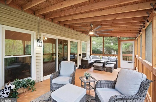 Manassas House | 4-beds spacious house in Manassas with screened porch, fire pit, & pool table,