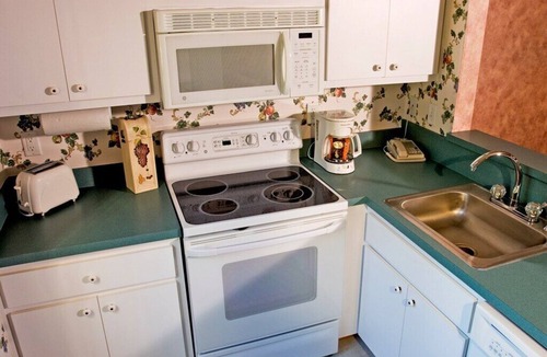 Berkeley Apartment | 4 BR | Diamond Greensprings Vacation Resort