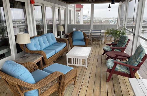 Dewey Beach House | 4 Br Luxury Direct Bayfront-Screen Porch, Sundeck, Beach, Pier, Walk everywhere!