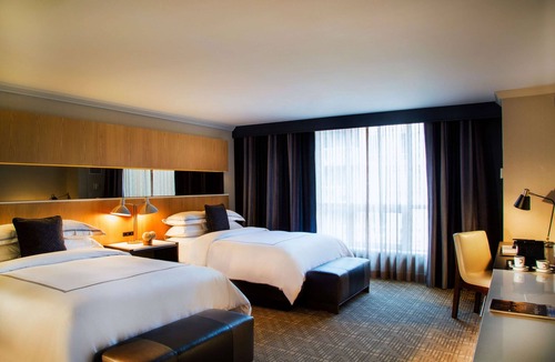 Bloor-Yorkville Hotel | 4 Comfortable Rooms w/City & Park Views – Central to Museums & Subway