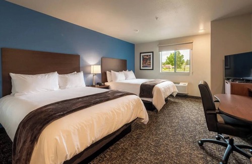 Altoona Hotel | 4 Great Rooms for Families Near Prairie Meadows Casino in Altoona