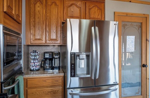 Three Rivers Cabin | 4 Kings Log Cabin 150 Acres Spectacular Views