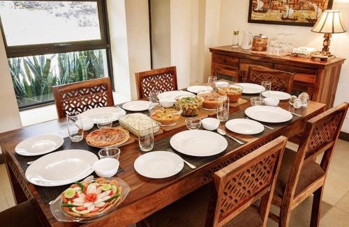 Bissar Akbarpur House | 4 Lake View Manesar Golf Villa