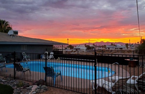Lake Havasu City Apartment | 4 Mi to Beach: Lake Havasu Apartment w/Pool!