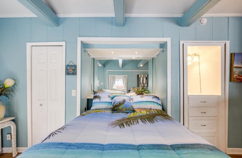 Chattanooga Apartment | 4 Mi to Downtown Chattanooga: Vibrant Studio