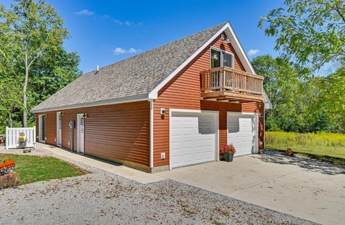 Rockfield Apartment | 4 Mi to downtown Delphi: Trails & Fishing Pond