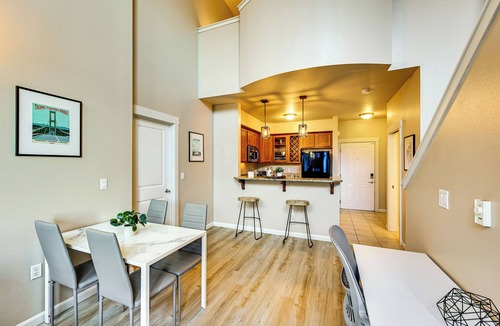 South Tacoma Apartment | 4 Mi to Dtwn, Commuter-Friendly Apt in Tacoma