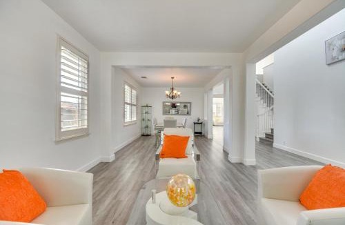 Merced House | 4 Mi to Dtwn Merced: Spacious Home w/Yard!