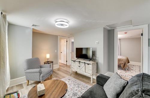 Lincoln Park House | 4 Mi to Waterfront: 2-Unit Combo in Kingston!