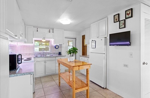 Taylor Creek House | 4 Oaks Oasis 2BR 2BA