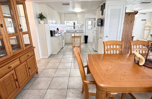 Taylor Creek House | 4 Oaks Oasis 2BR 2BA