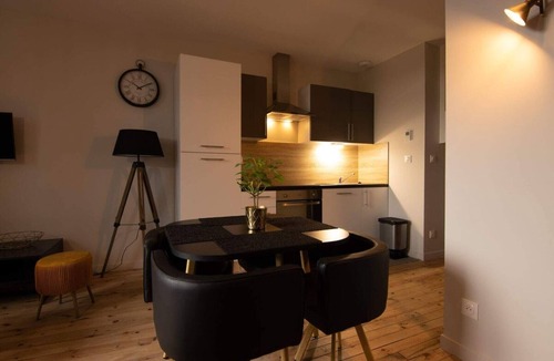 Chatel-Guyon Apartment | 4-person air-conditioned apartment 1 bedroom + sofa bed Puy de Louchadière 104