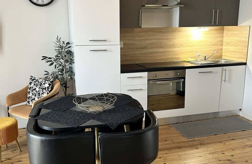 Chatel-Guyon Apartment | 4-person air-conditioned apartment 1 bedroom + sofa bed Puy de Louchadière 104