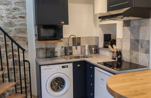 Collonges-la-Rouge Apartment | 4-person gite in the center of one of France's most beautiful villages