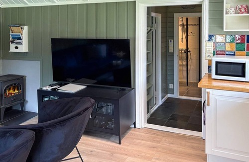 Hardangerfjord House | 4 person holiday home in OMASTRAND-By Traum