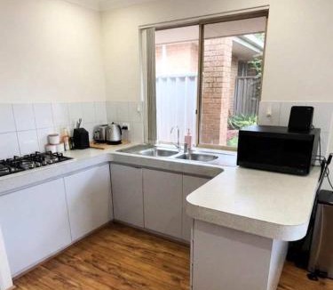 Nollamara Villa | 4 Private 3BR Villa Near Yokine & Parking