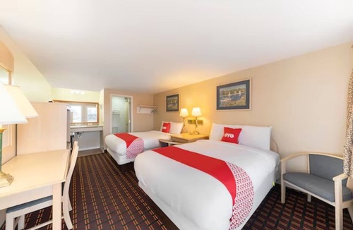 Seneca Falls Hotel | 4 Relaxing & Affordable Rooms w/Free Parking - 1.7 mi to Bridge Street Bridge
