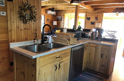 Whitney Cabin | 4-Season Lakefront Retreat
